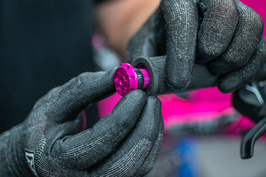 Muc-Off Stealth Tubeless Puncture Plugs Tire Repair Kit - Bar-End Moun ...
